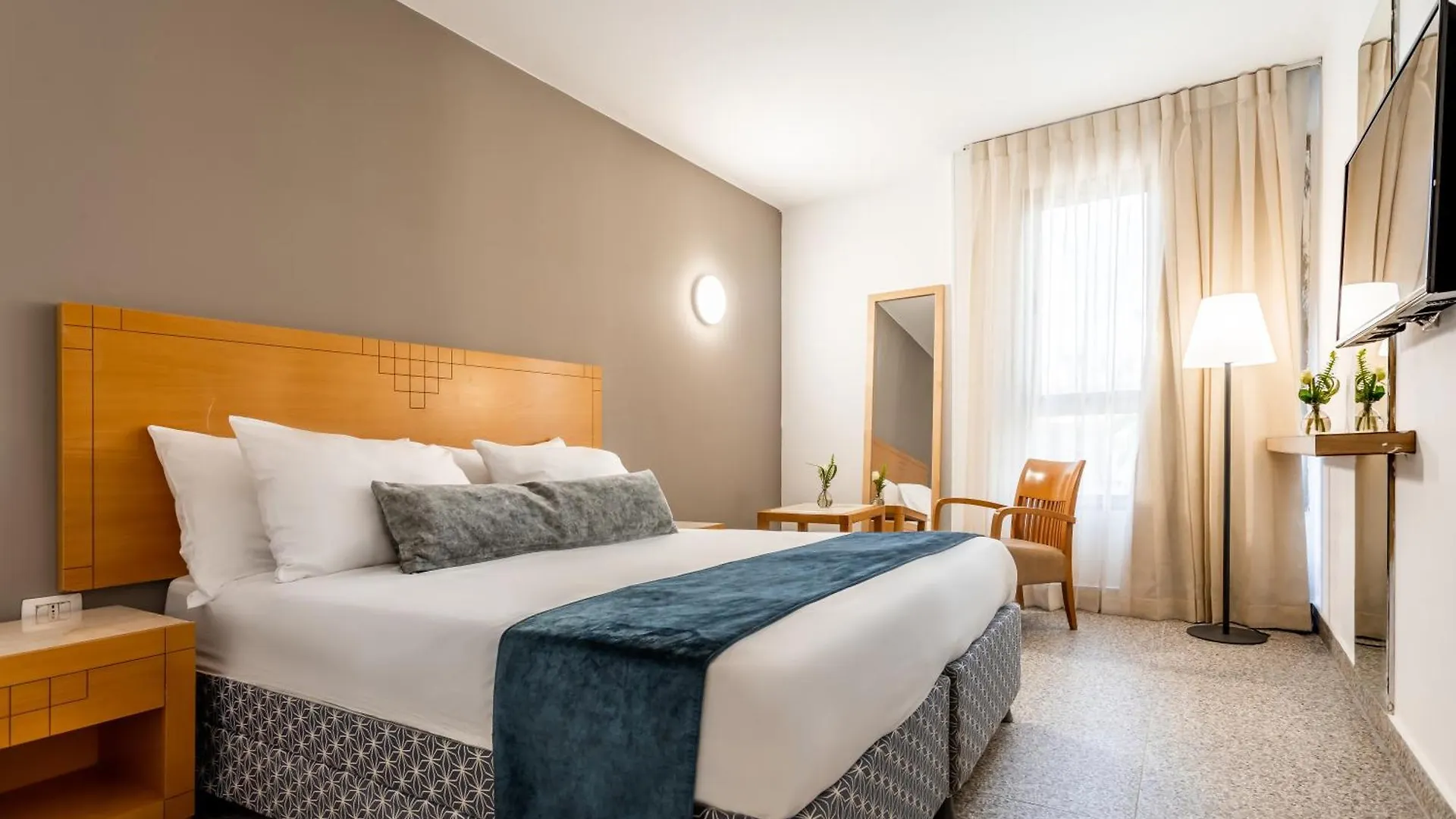 Jacob Eilat Hotel